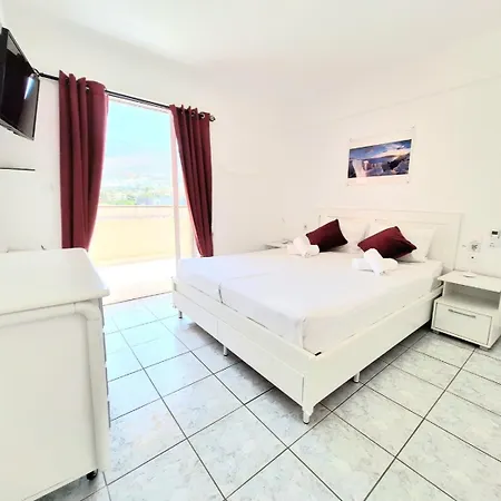 Domus Dulcis Domus Apartmán *